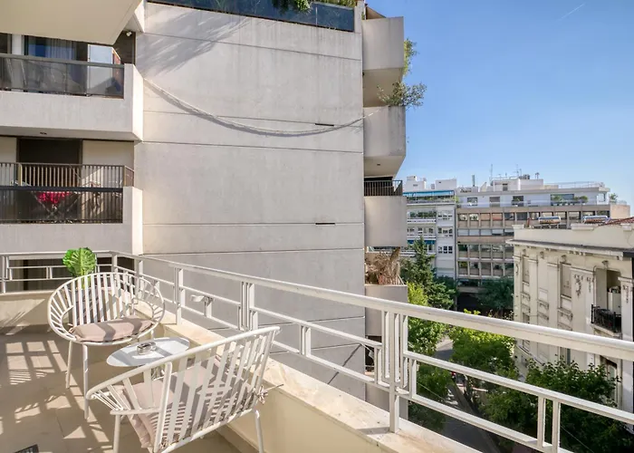 Elia Kolonaki Luxury Apartments